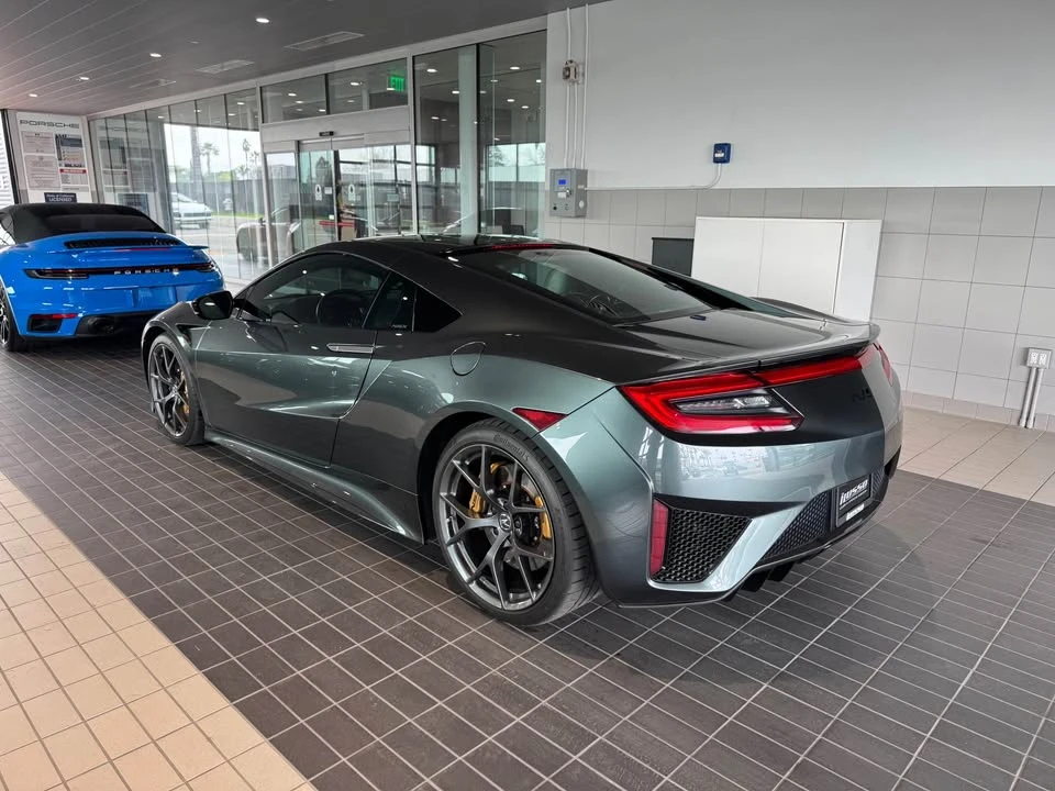 2017 Acura NC1 NSX - Image 3 of 8