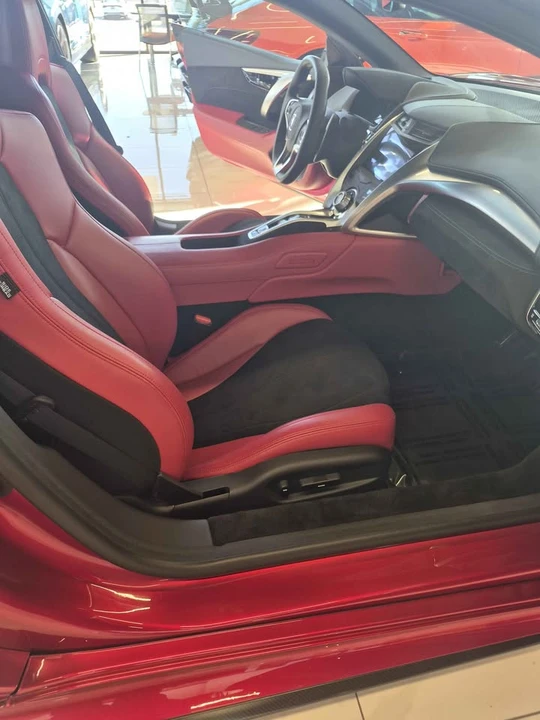 2017 Acura NC1 NSX - Image 12 of 17