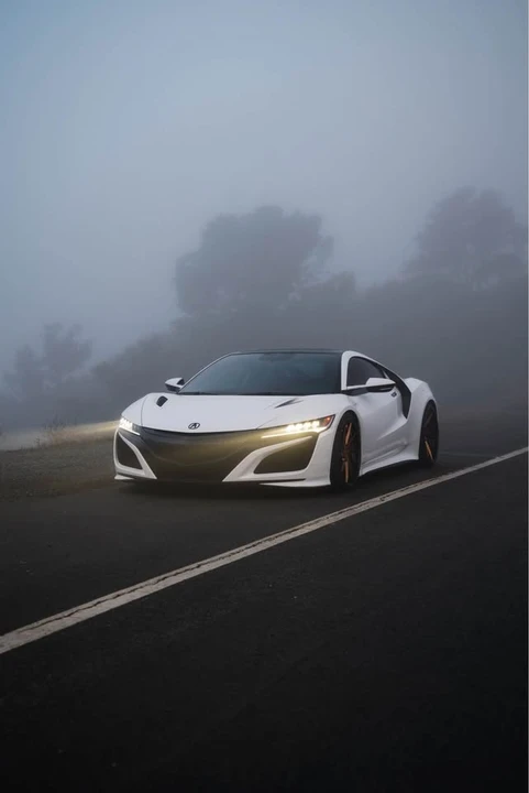 2017 Acura NC1 NSX - Image 8 of 12