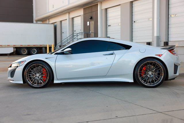 2017 Acura NC1 NSX - Image 3 of 3