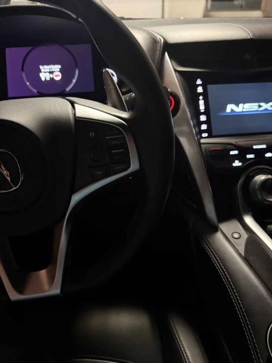 2017 Acura NC1 NSX - Image 9 of 14