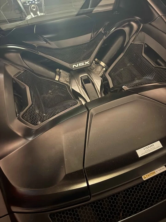 2017 Acura NC1 NSX - Image 10 of 14