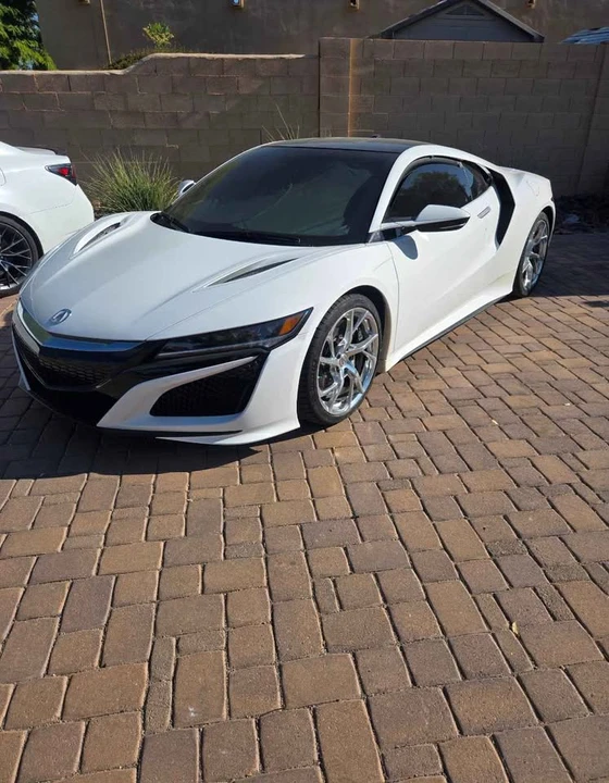 2017 Acura NC1 NSX - Image 6 of 8