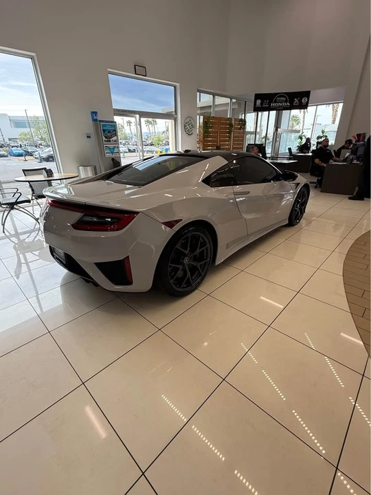 2017 Acura NC1 NSX - Image 4 of 4