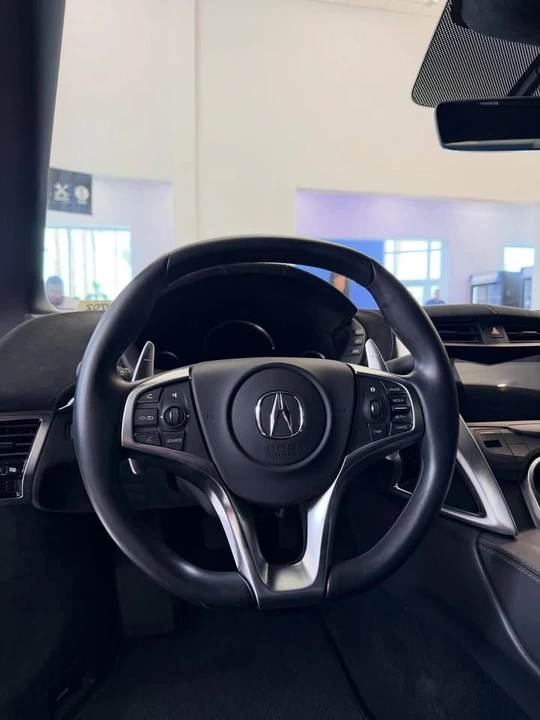 2017 Acura NC1 NSX - Image 10 of 15