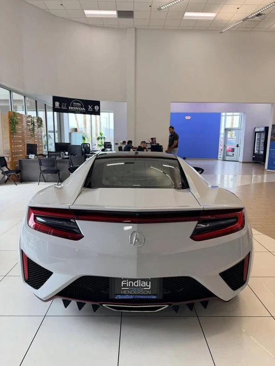 2017 Acura NC1 NSX - Image 4 of 15
