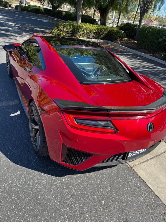 2017 Acura NC1 NSX - Image 5 of 10