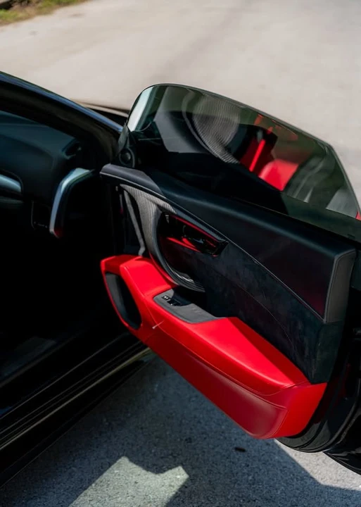 2017 Acura NC1 NSX - Image 11 of 20