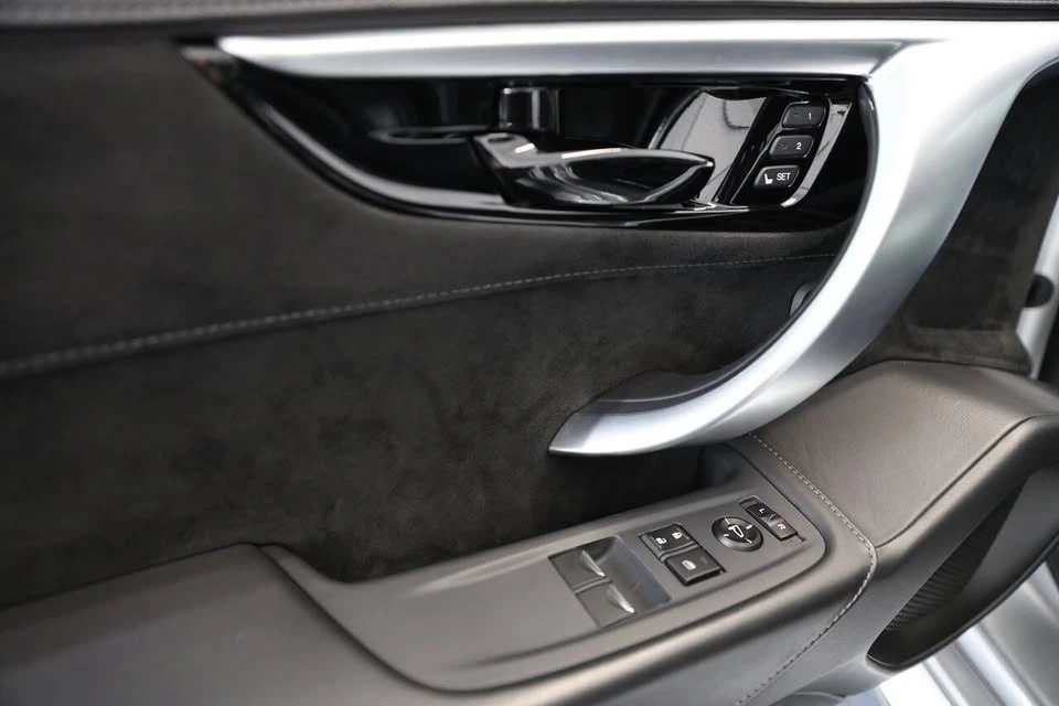 2017 Acura NC1 NSX - Image 19 of 20