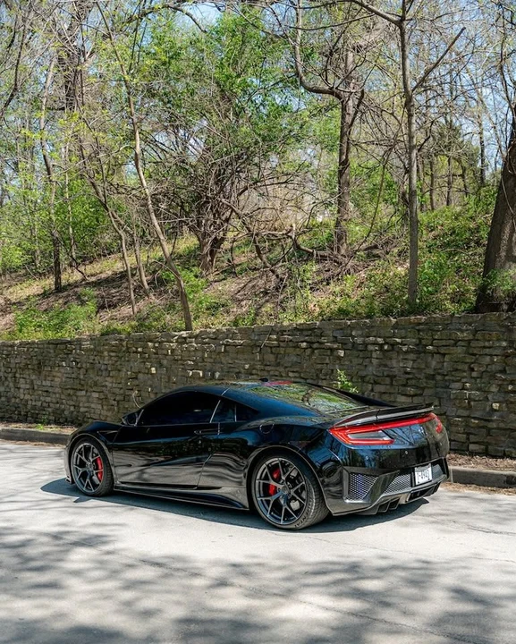 2017 Acura NC1 NSX - Image 7 of 20