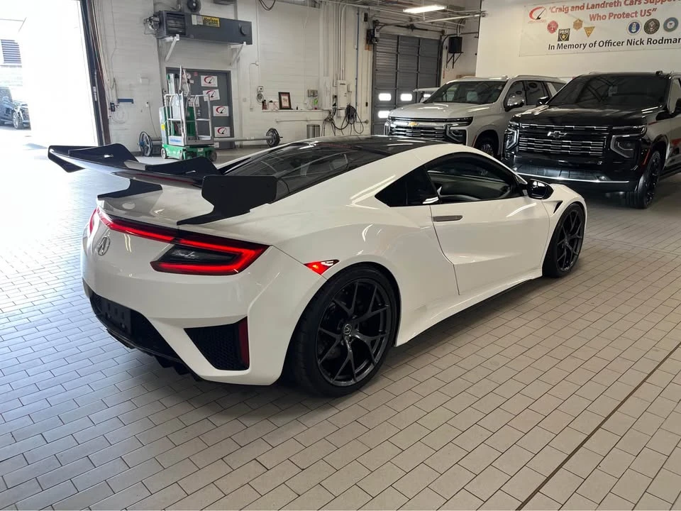 2017 Acura NC1 NSX - Image 5 of 19