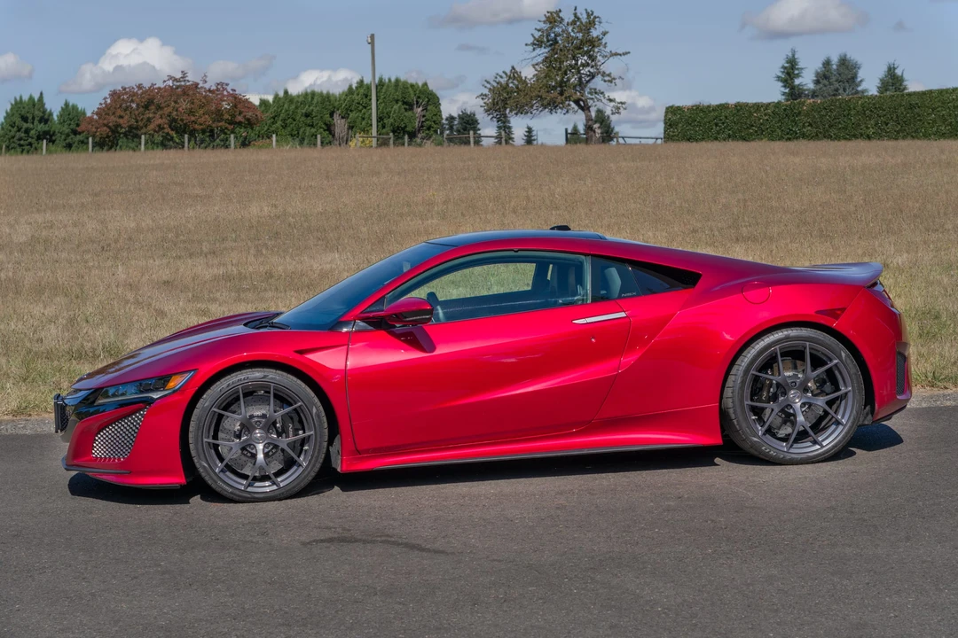 2017 Acura NC1 NSX - Image 5 of 31