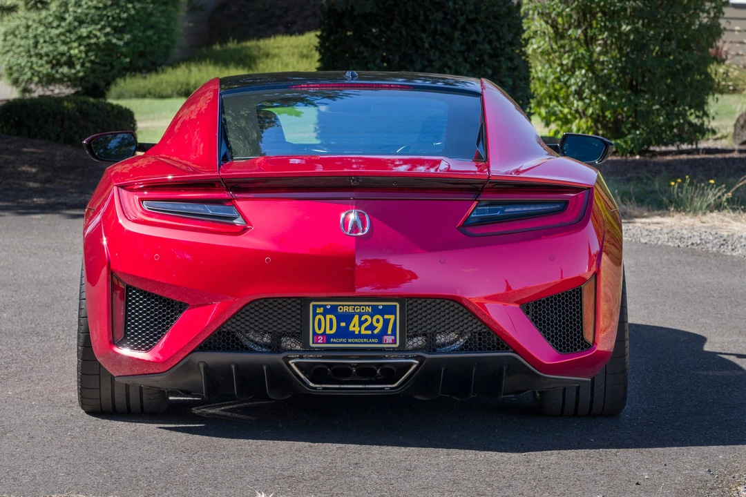2017 Acura NC1 NSX - Image 7 of 31