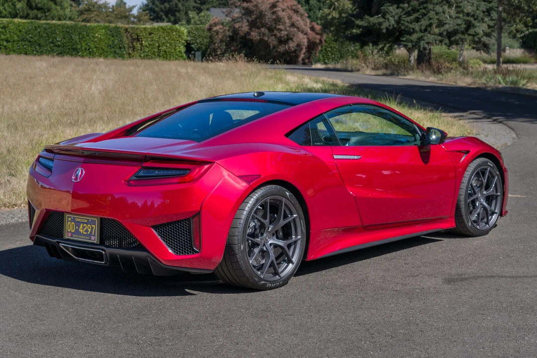 2017 Acura NC1 NSX - Image 8 of 31