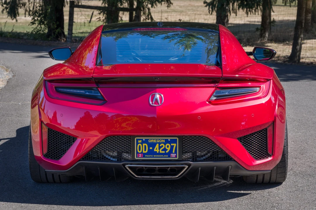 2017 Acura NC1 NSX - Image 13 of 31