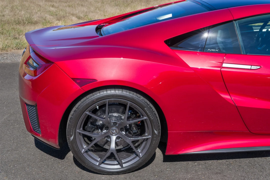 2017 Acura NC1 NSX - Image 26 of 31