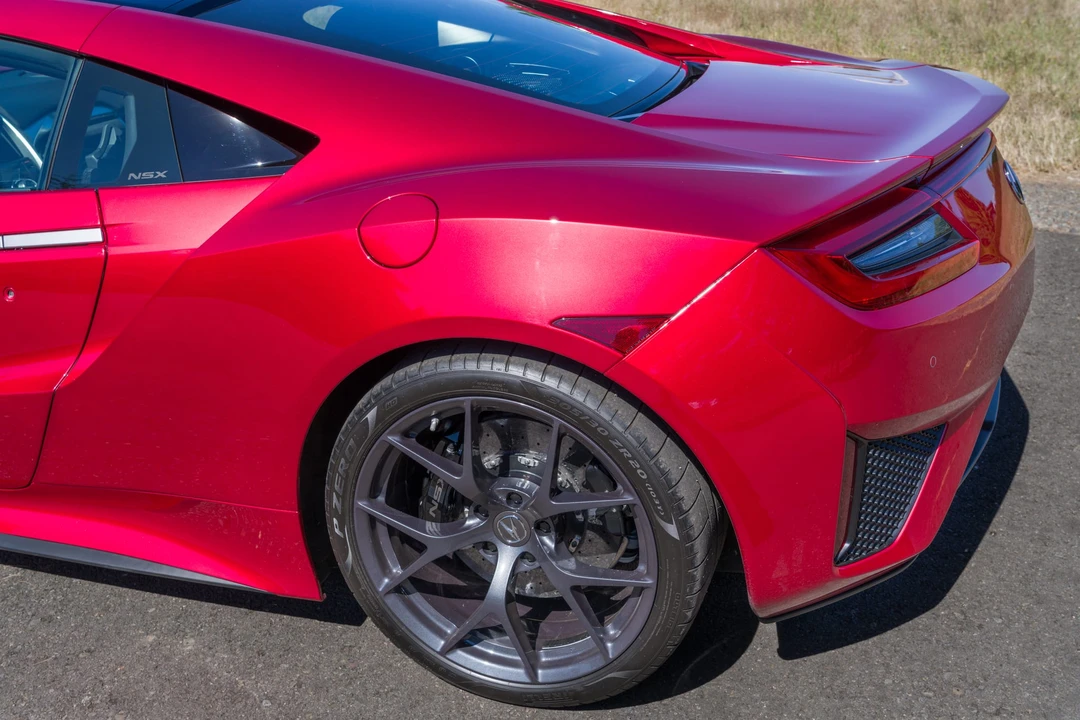 2017 Acura NC1 NSX - Image 30 of 31