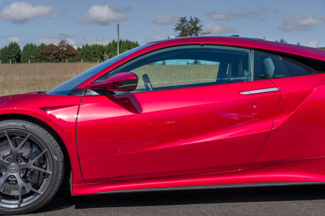 2017 Acura NC1 NSX - Image 31 of 31