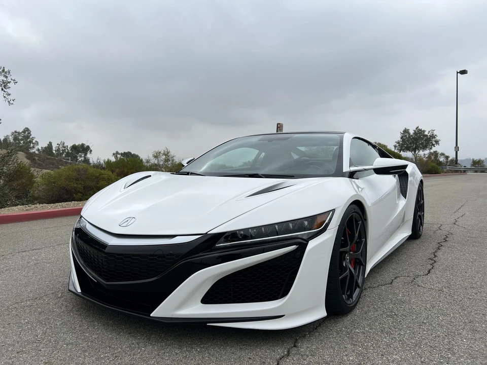 2017 Acura NC1 NSX - Image 8 of 31