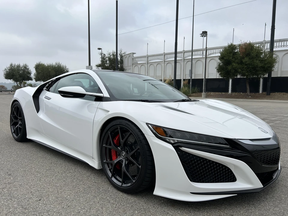 2017 Acura NC1 NSX - Image 30 of 31