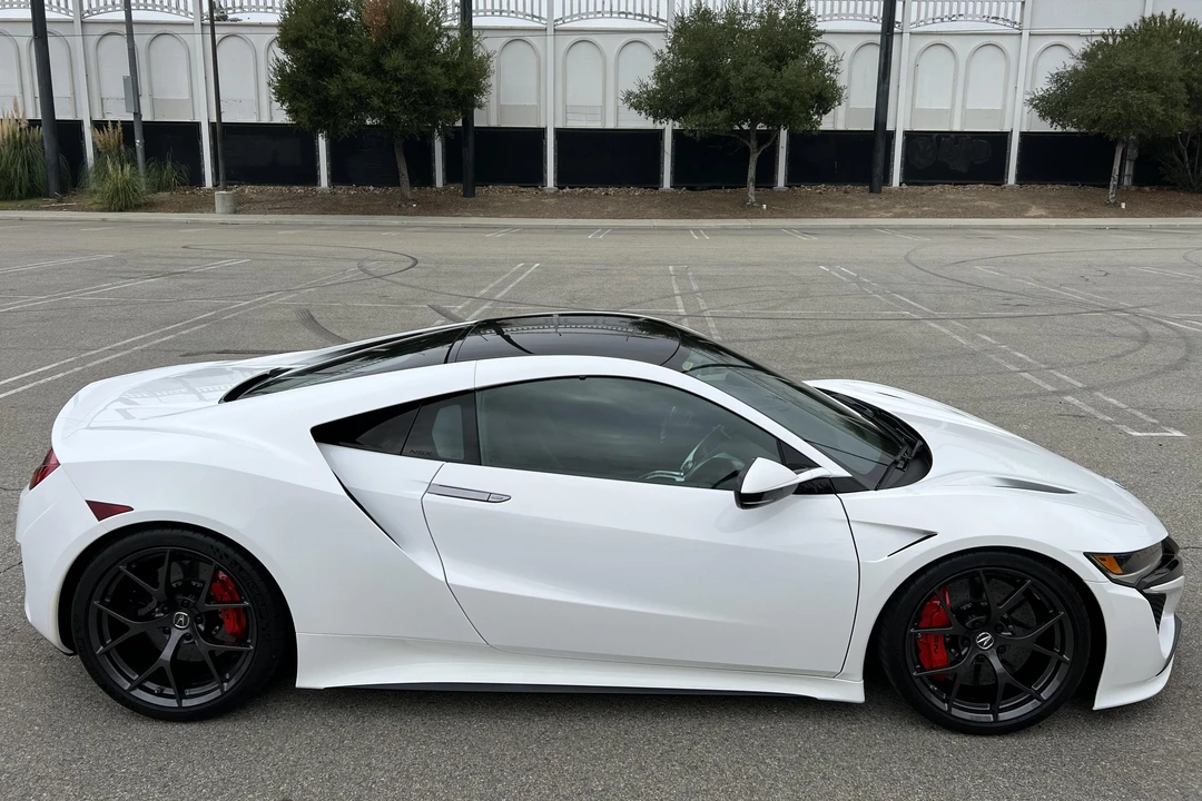 2017 Acura NC1 NSX - Image 3 of 31