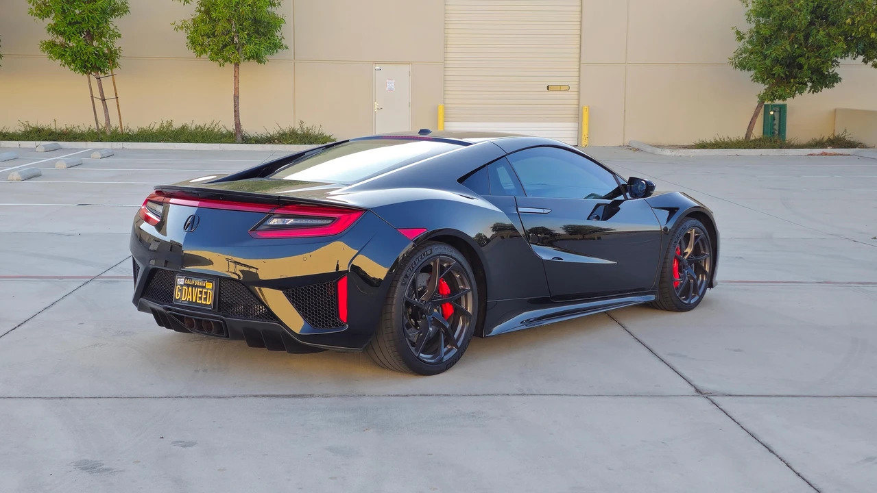 2017 Acura NC1 NSX - Image 21 of 31