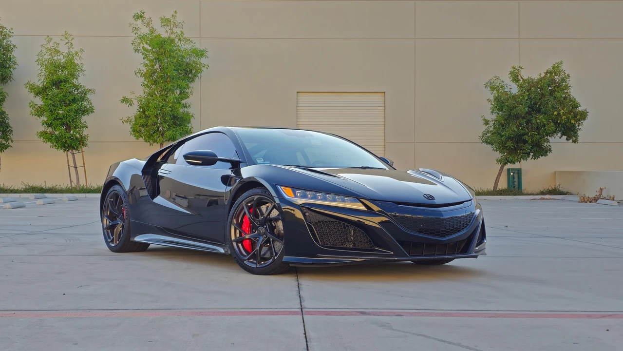 2017 Acura NC1 NSX - Image 23 of 31
