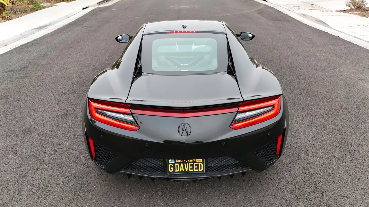 2017 Acura NC1 NSX - Image 15 of 31