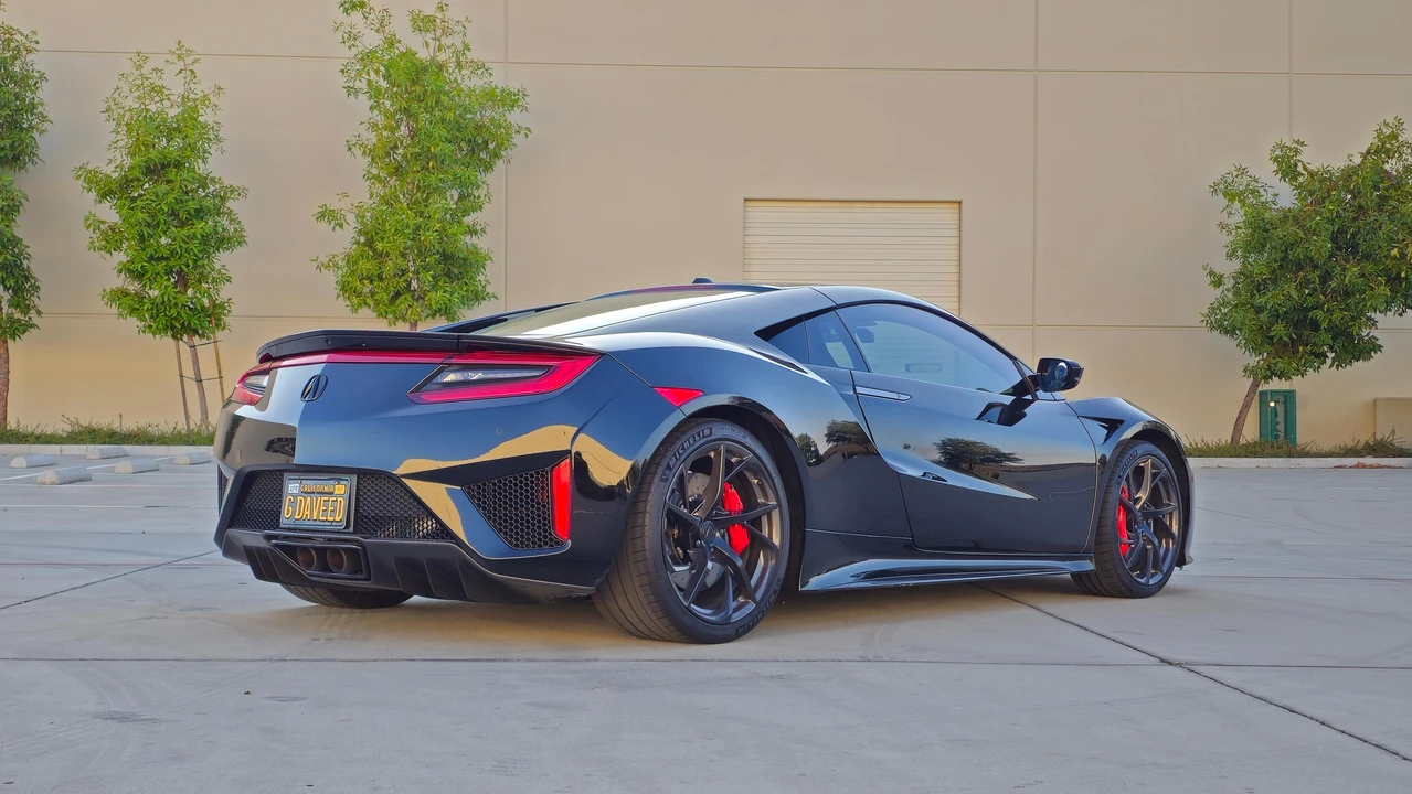 2017 Acura NC1 NSX - Image 20 of 31