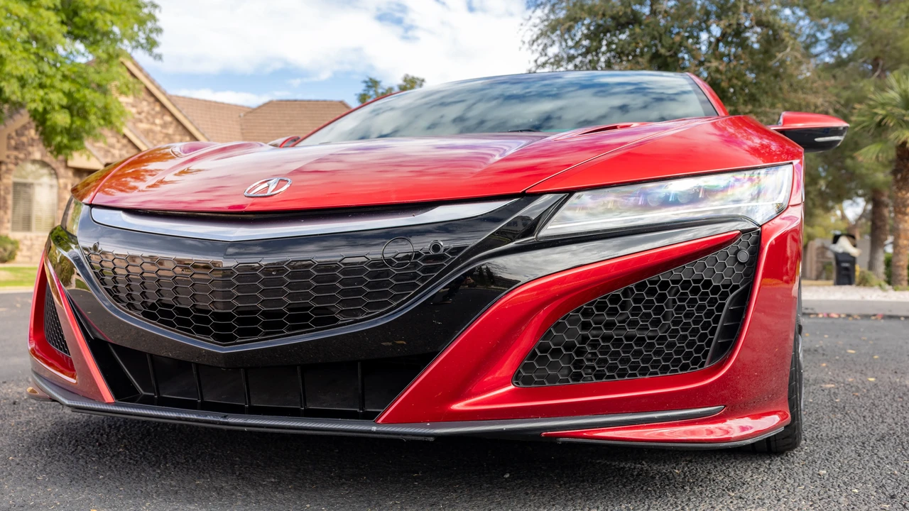 2017 Acura NC1 NSX - Image 12 of 31