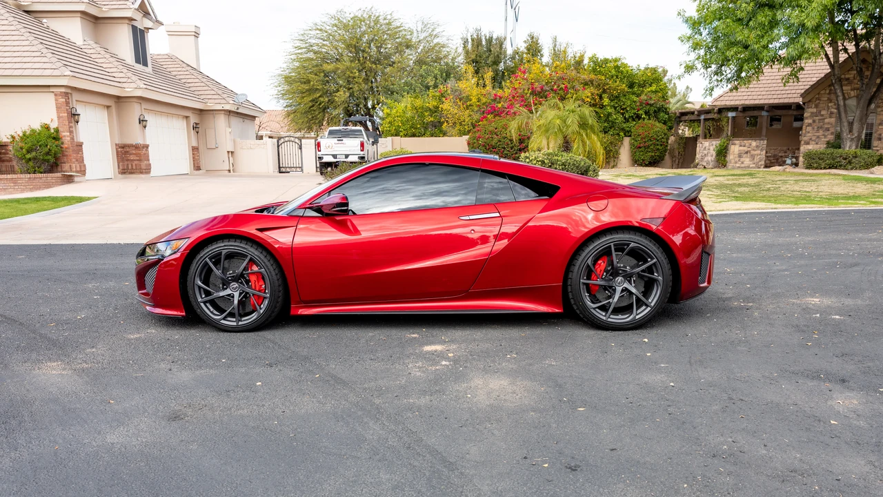 2017 Acura NC1 NSX - Image 8 of 31