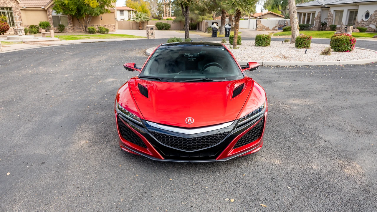2017 Acura NC1 NSX - Image 9 of 31