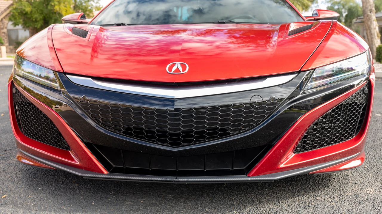 2017 Acura NC1 NSX - Image 16 of 31