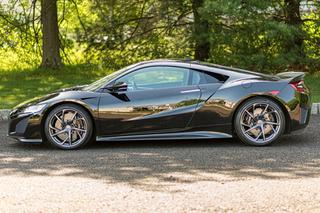 2017 Acura NC1 NSX - Image 8 of 31