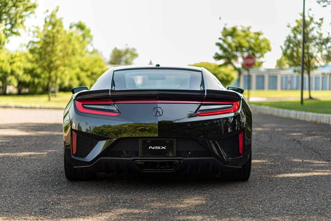 2017 Acura NC1 NSX - Image 6 of 31