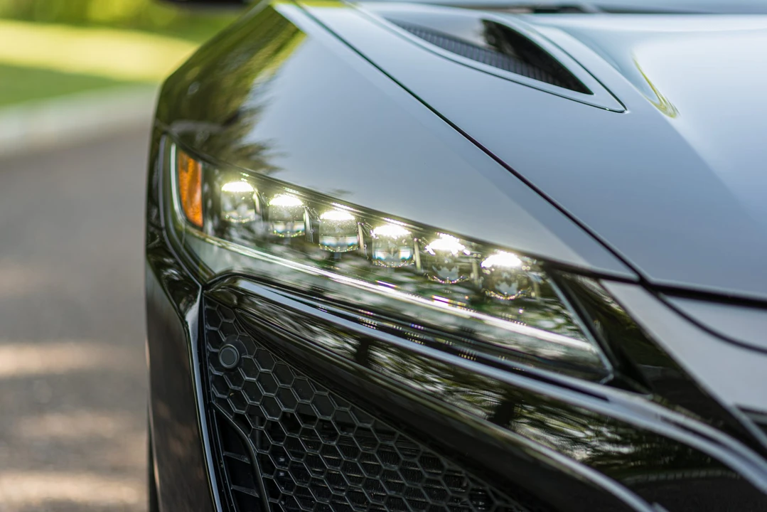 2017 Acura NC1 NSX - Image 23 of 31