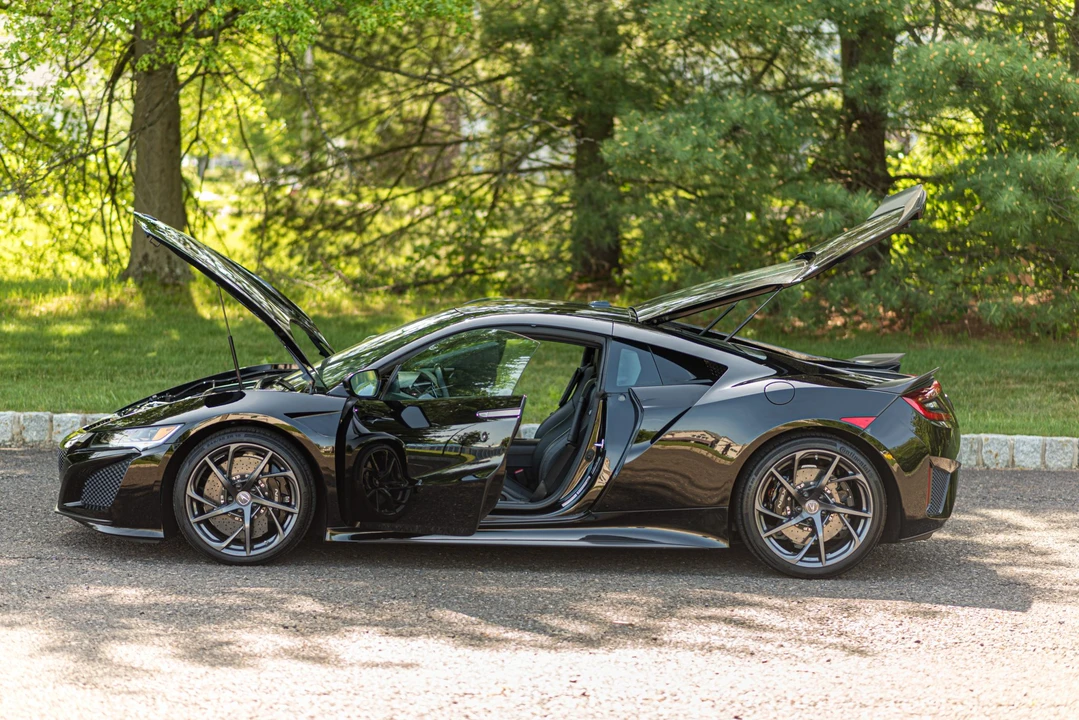 2017 Acura NC1 NSX - Image 18 of 31