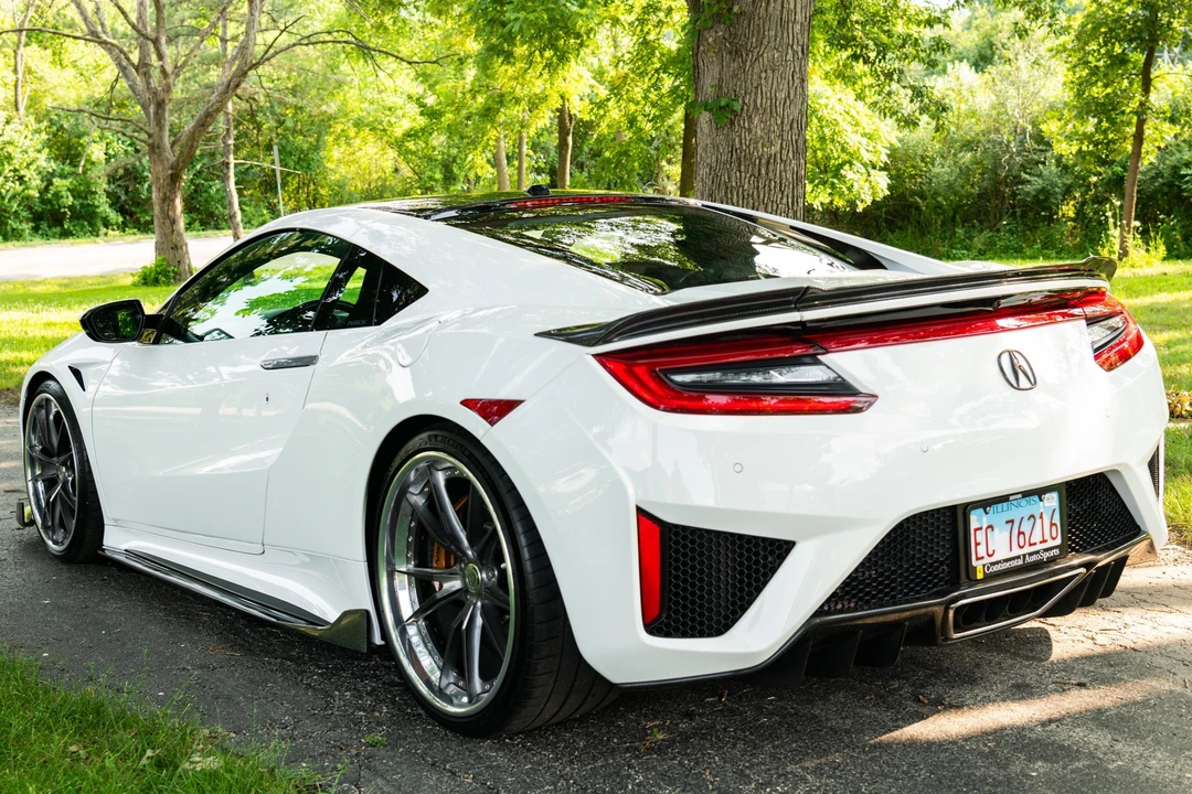 2017 Acura NC1 NSX - Image 9 of 31