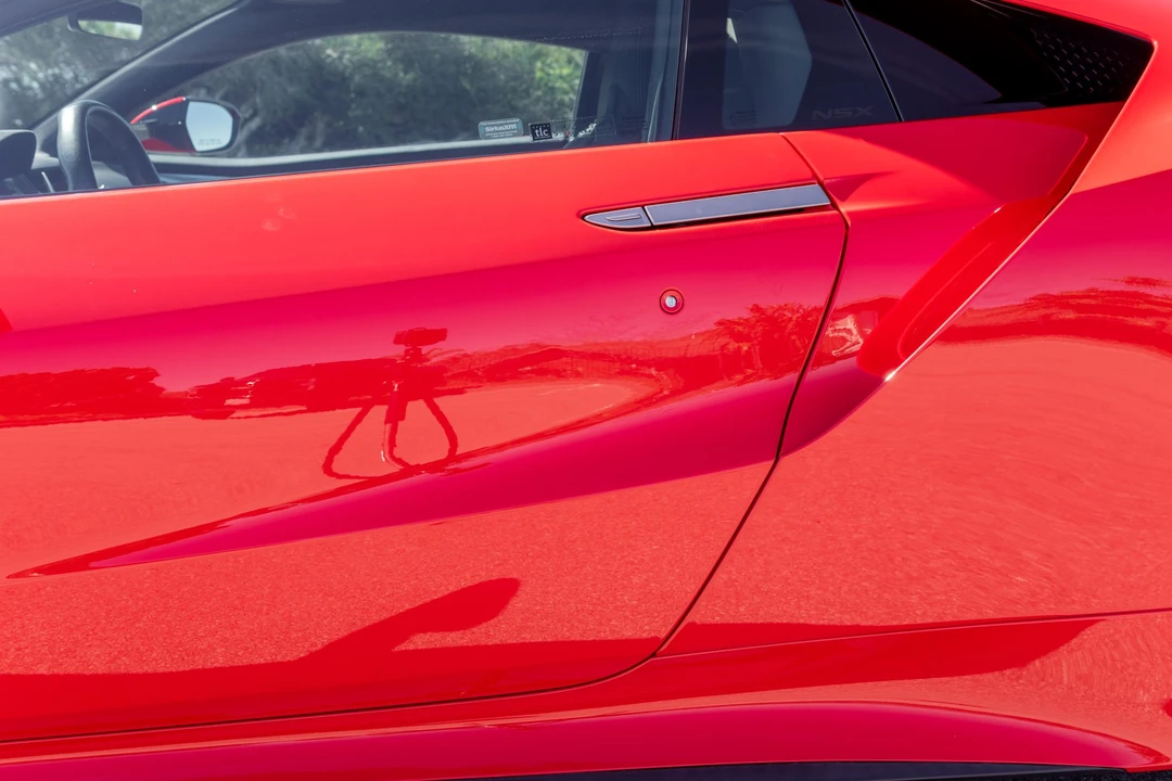 2017 Acura NC1 NSX - Image 15 of 31
