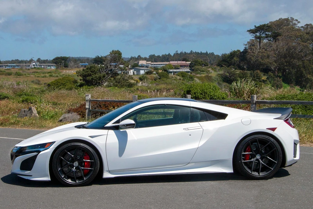 2017 Acura NC1 NSX - Image 3 of 31