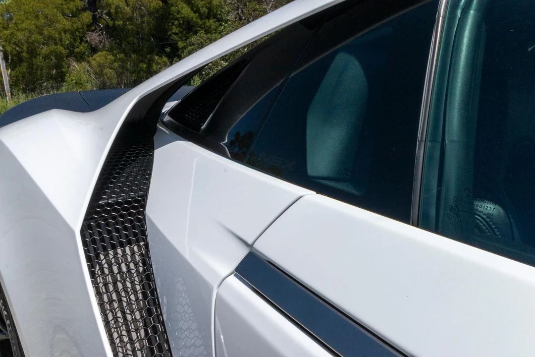 2017 Acura NC1 NSX - Image 19 of 31