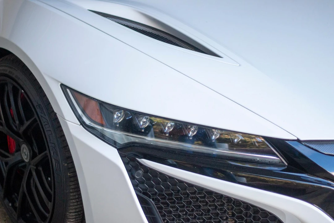 2017 Acura NC1 NSX - Image 9 of 31