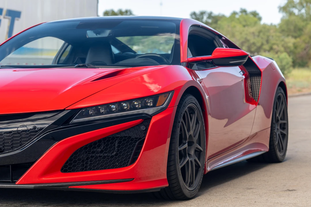 2017 Acura NC1 NSX - Image 15 of 31
