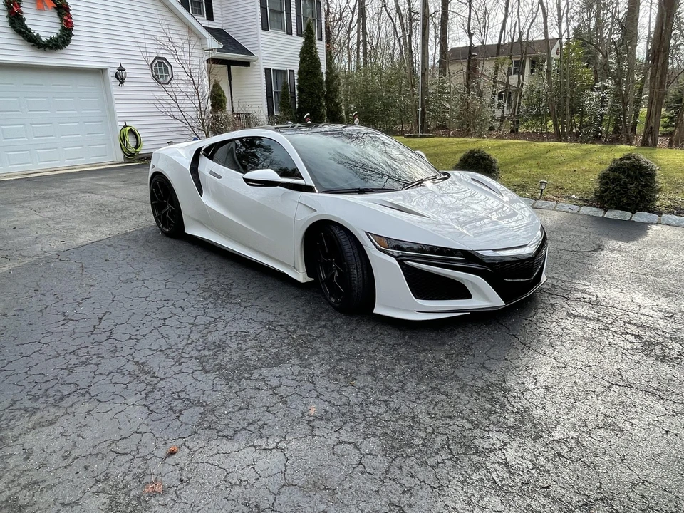 2017 Acura NC1 NSX - Image 7 of 31