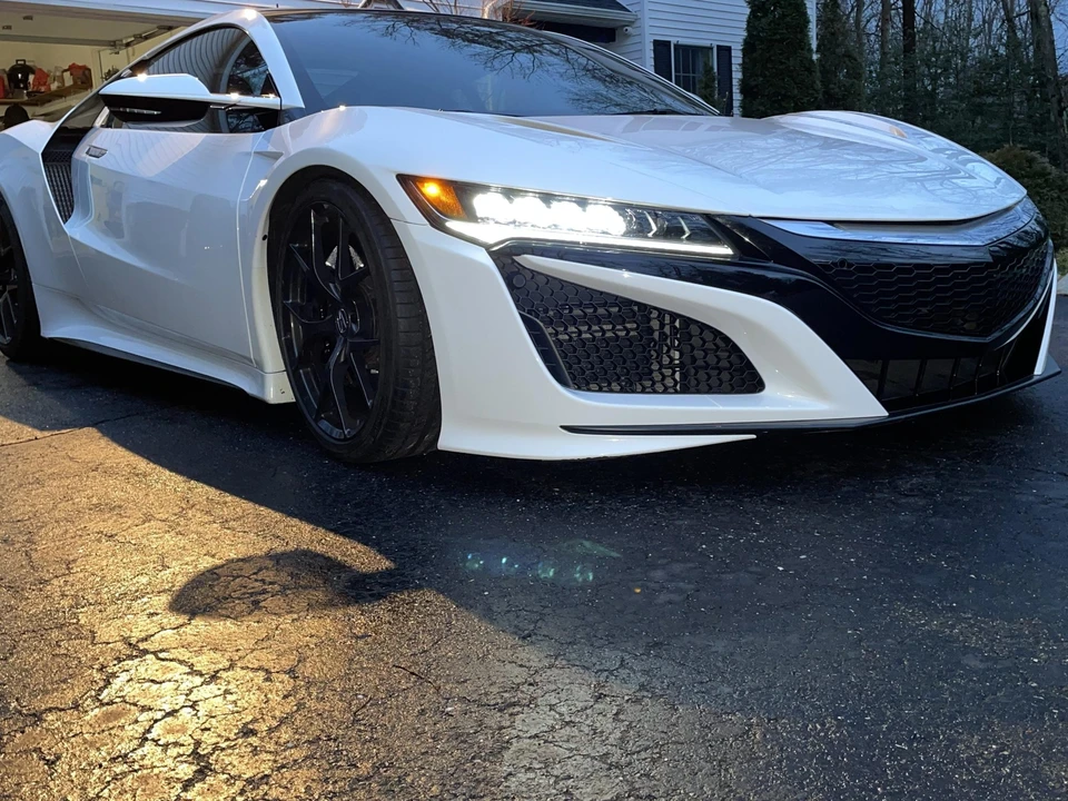 2017 Acura NC1 NSX - Image 26 of 31