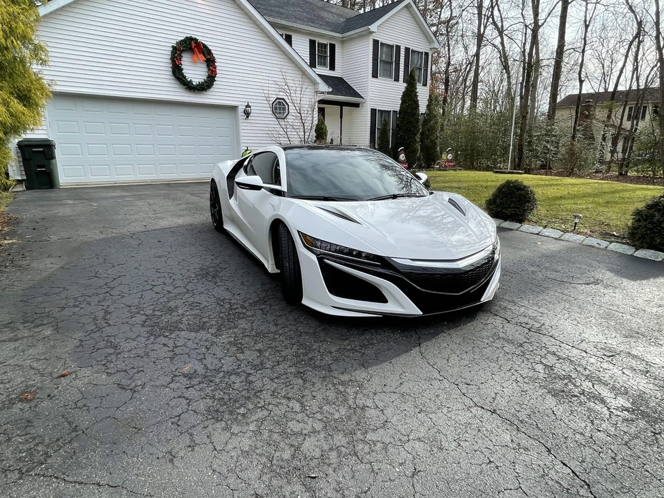 2017 Acura NC1 NSX - Image 13 of 31