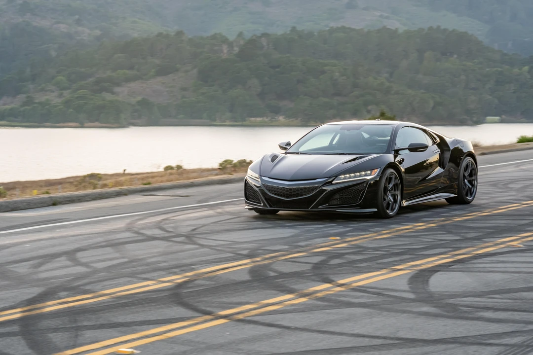 2017 Acura NC1 NSX - Image 13 of 31
