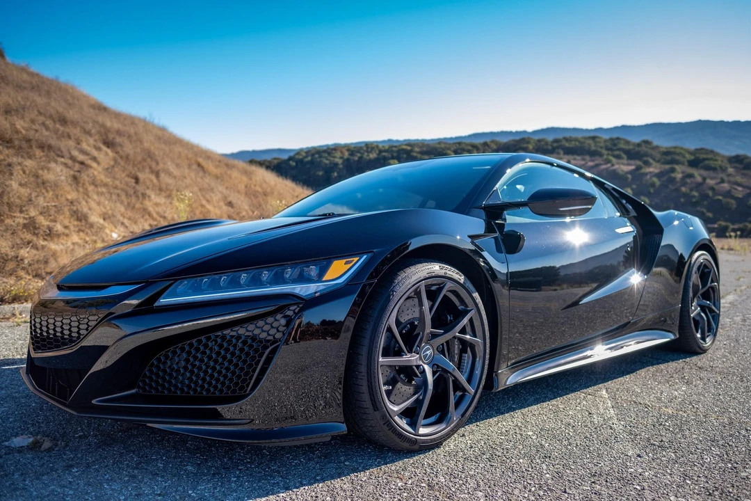 2017 Acura NC1 NSX - Image 2 of 31