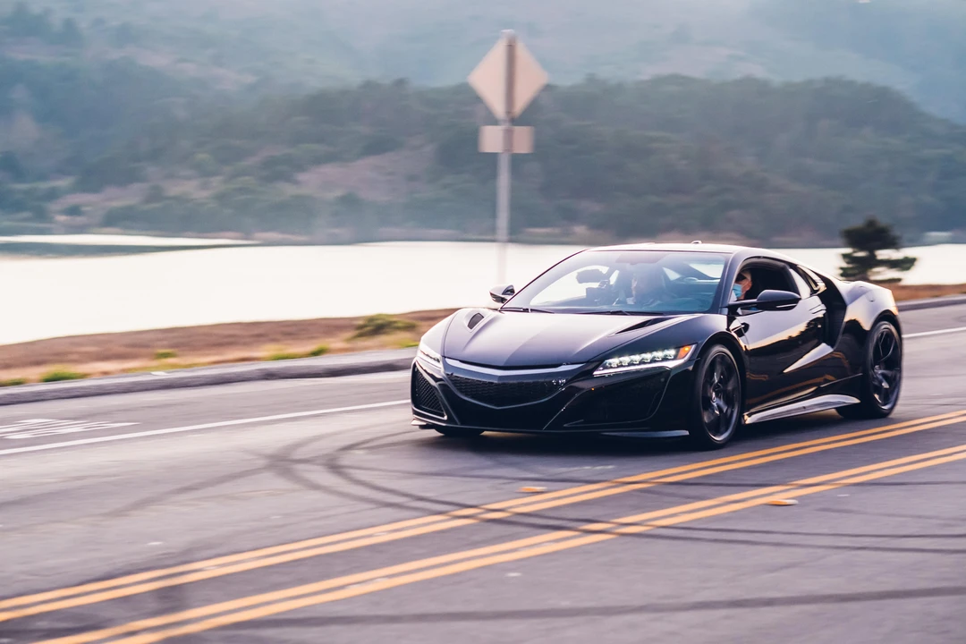 2017 Acura NC1 NSX - Image 12 of 31