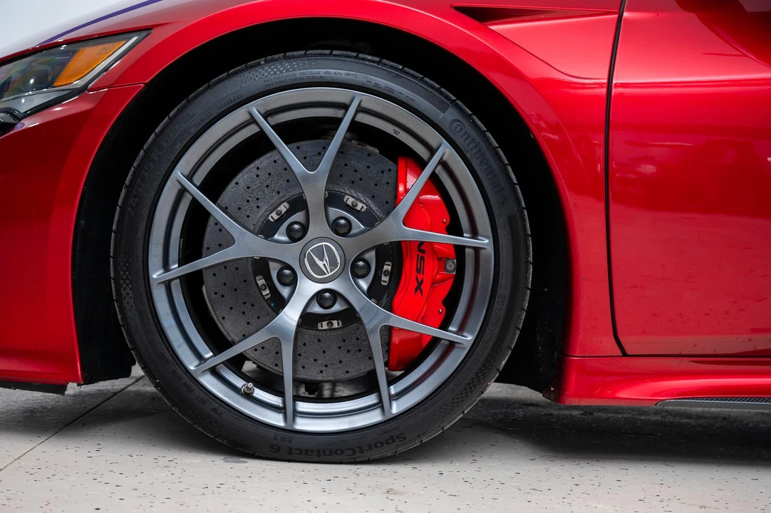 2017 Acura NC1 NSX - Image 31 of 31